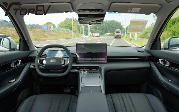 Galaxy E5 Geely interior Galaxy E5 Geely interior